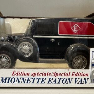 Eatons Navy Blue & Silver Diecast Vintage-Style Model A Van 1994 Commemorative